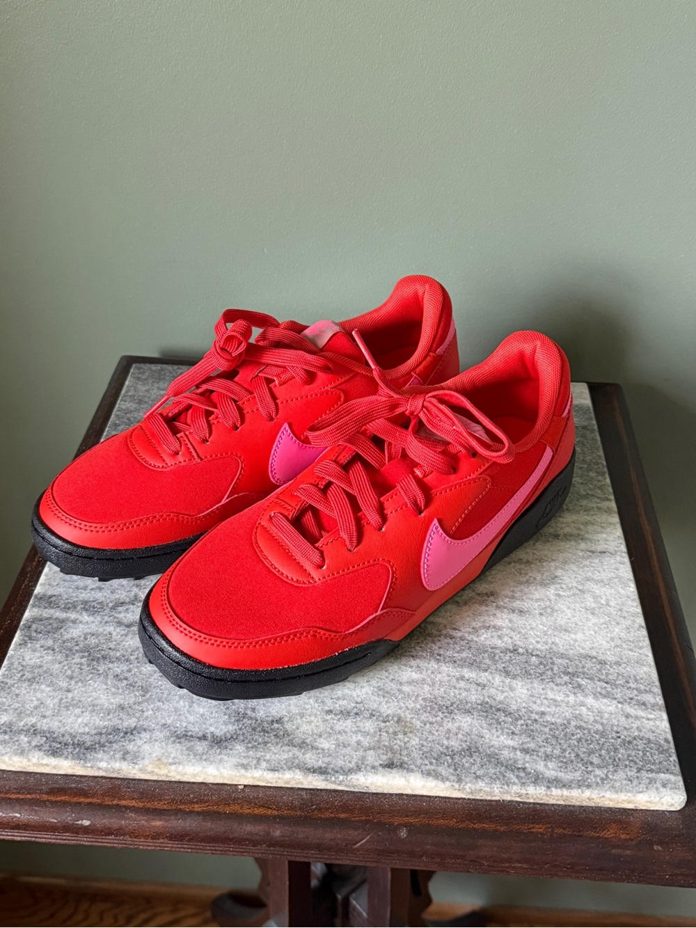 Nike Terra Manta Big Kids' Shoes
Size: 5Y